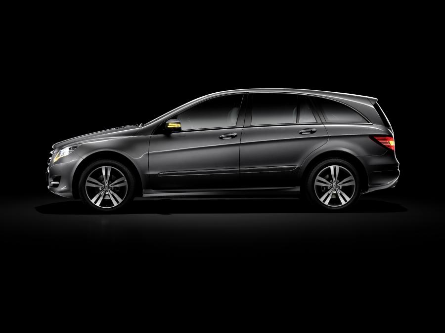  Mercedes-Benz R-Class 2010 года  (фото 44 из 45)